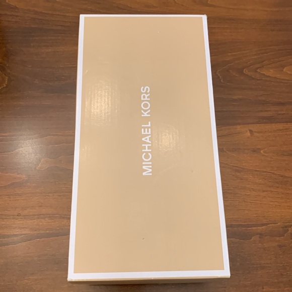 Michael Kors Fulton Suede Moc - Picture 9 of 10